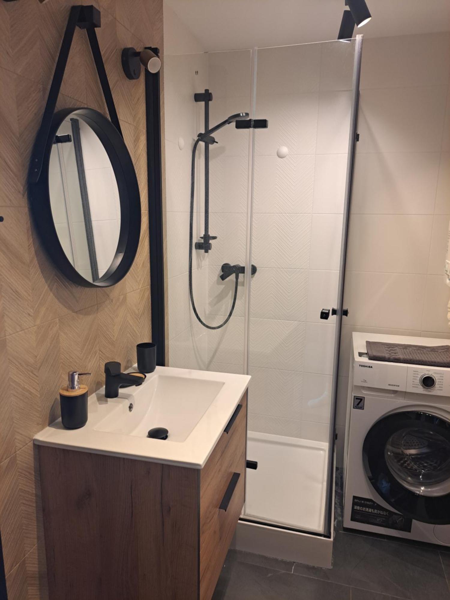 Green Apartament 21 奥斯威辛 外观 照片